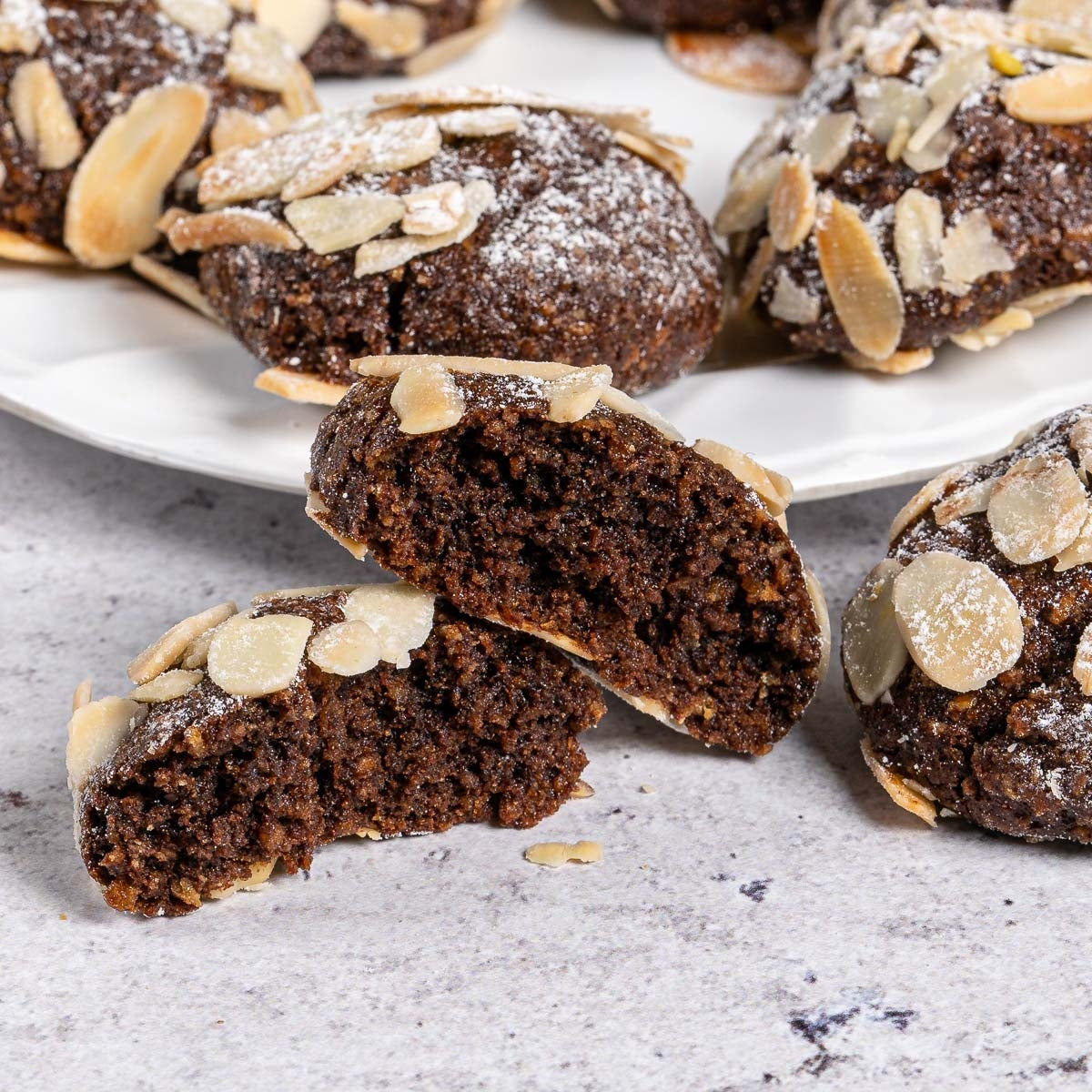 Biscotti mandorle e cioccolato 250 g