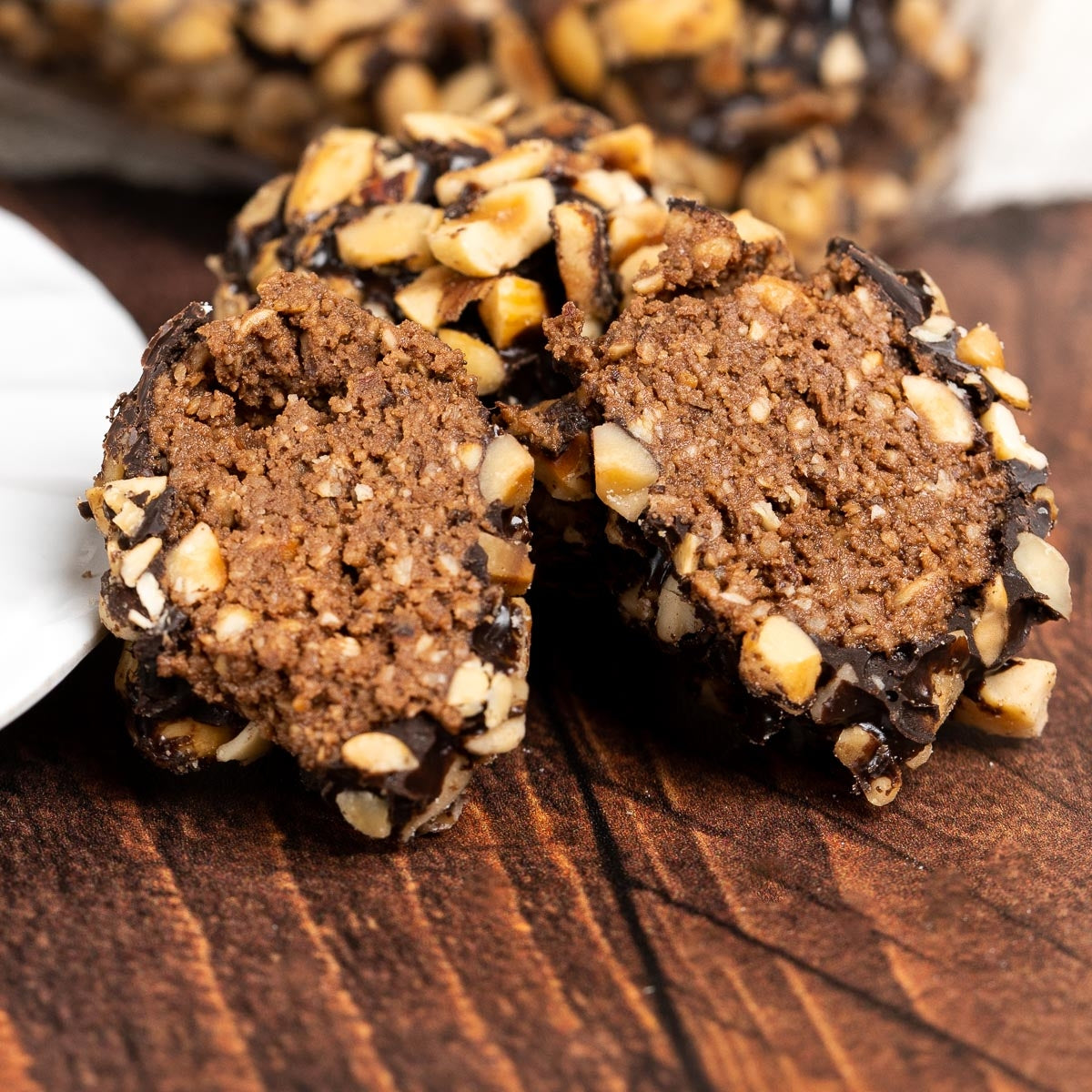 Bacetti alle nocciole 250 g