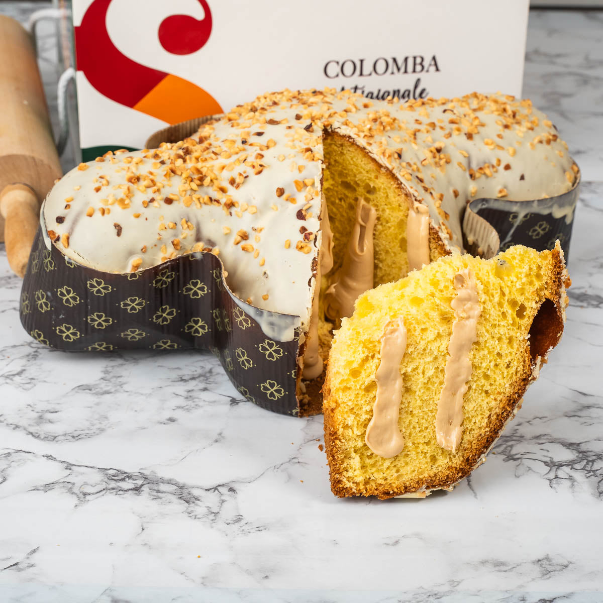 Colomba artigianale farcita alla nocciola 1,1kg