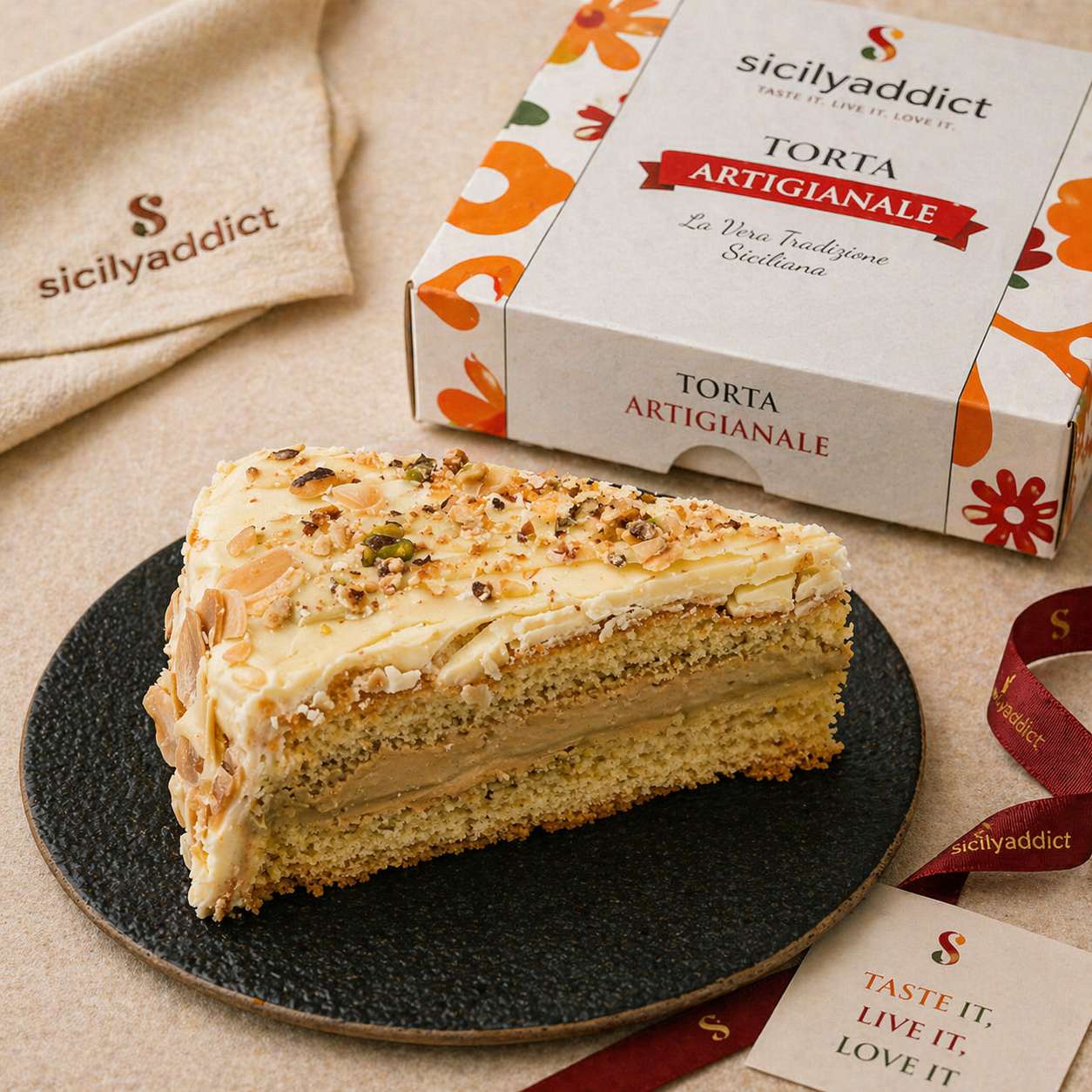 Torta con mandorle, nocciole e pistacchi 600g