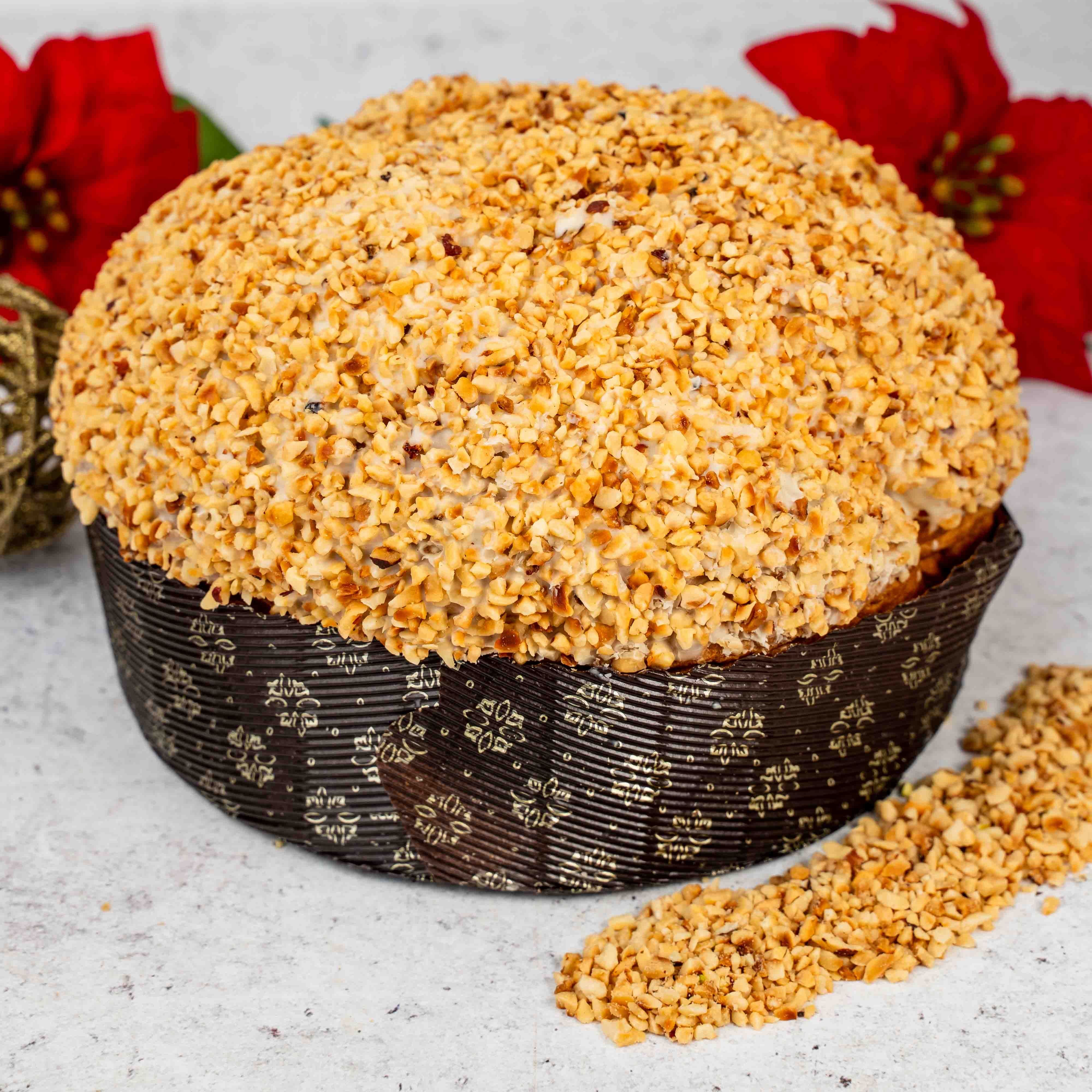 Panettone artigianale farcito alla nocciola 1,1kg