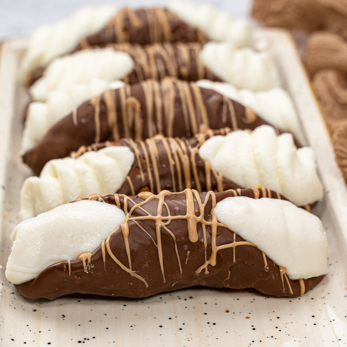 Scorze di cannoli Ciokocaramel