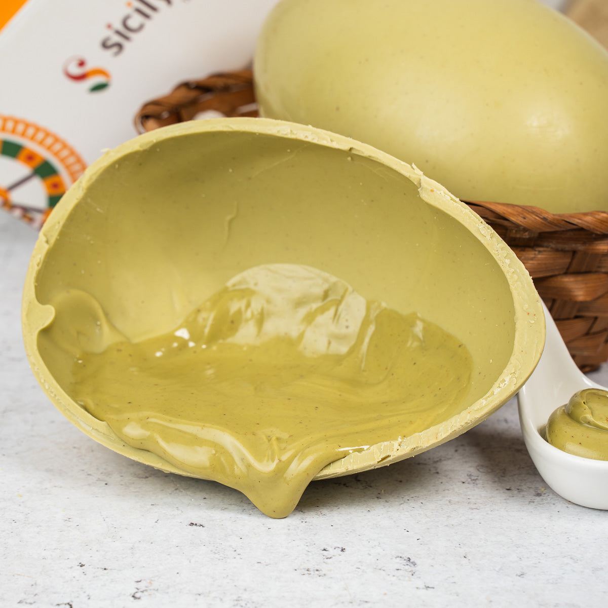 Uovo di Pasqua artigianale Pistacchiotto 350g