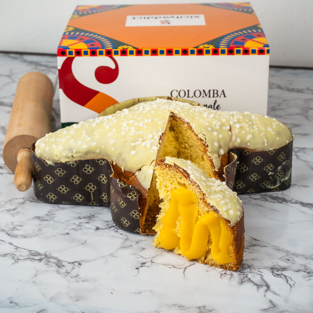 Colomba artigianale al limone Mimosina 1kg con crema di limone in sac a poche