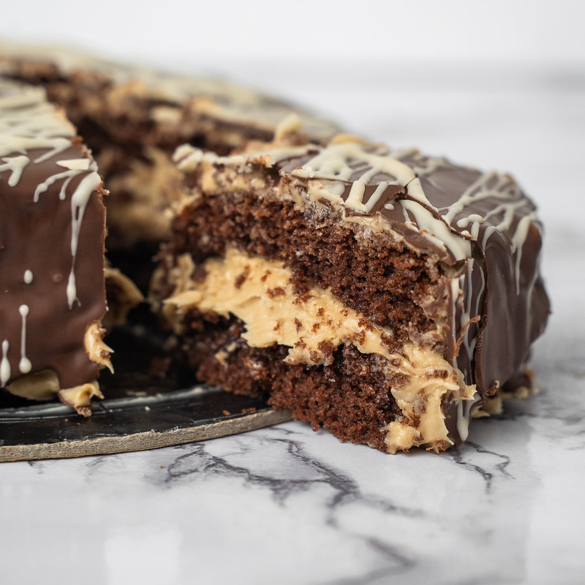 Torta con crema di nocciole Ciokobueno 600g