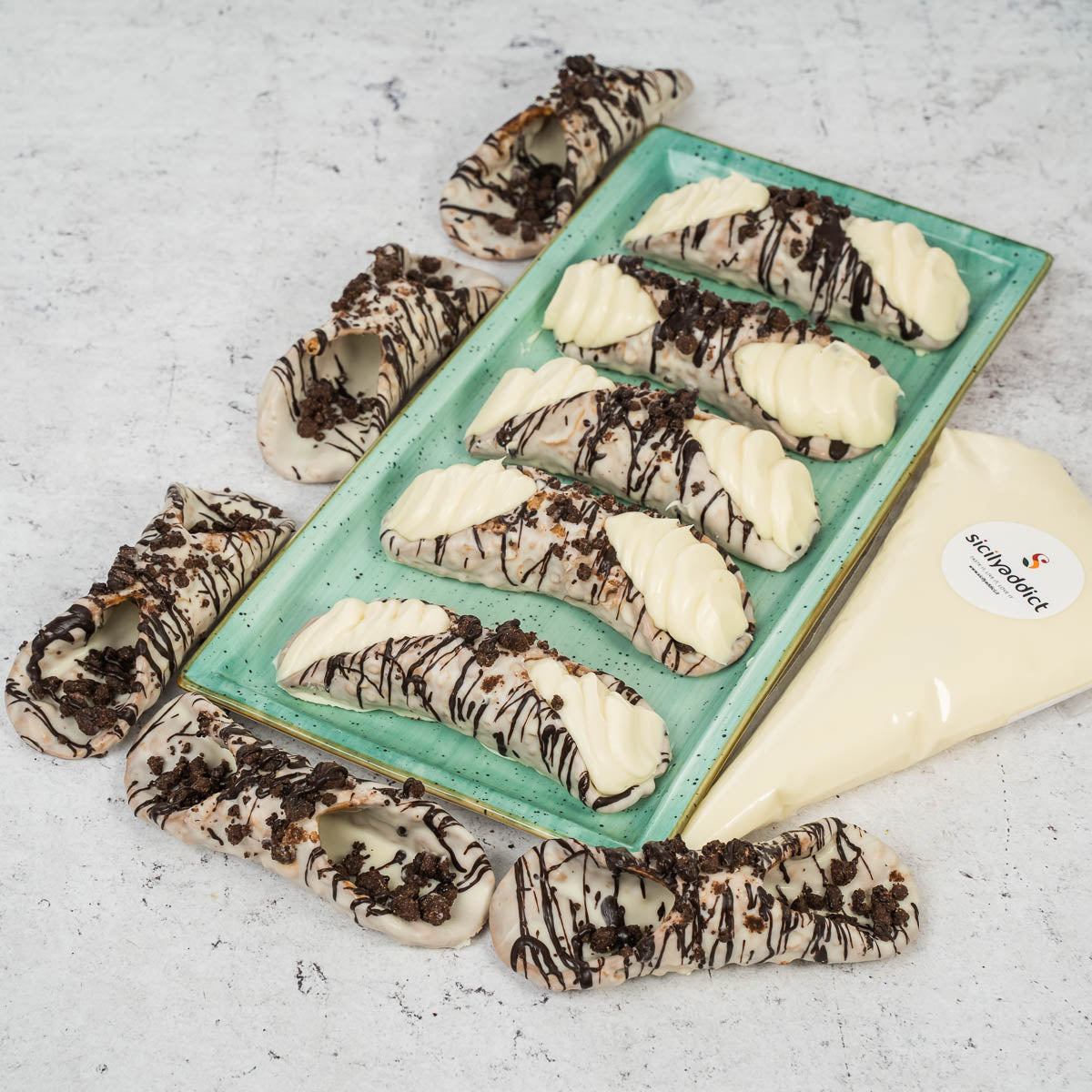 Scorze di cannoli Ciokoreo